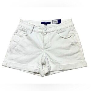 NWT APT. 9  Women’s Jeans Cuffed Mid Rise White Stretch Denim Shorts Size 4